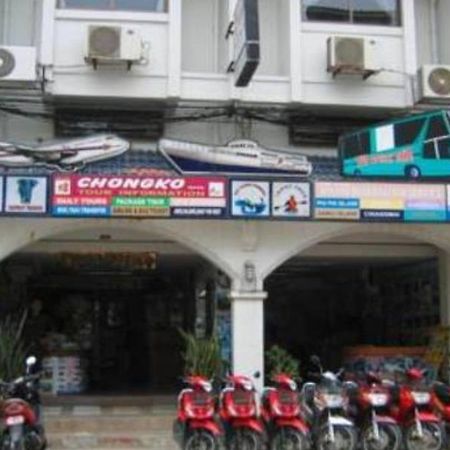 Chongko Guesthouse Patong Exteriör bild