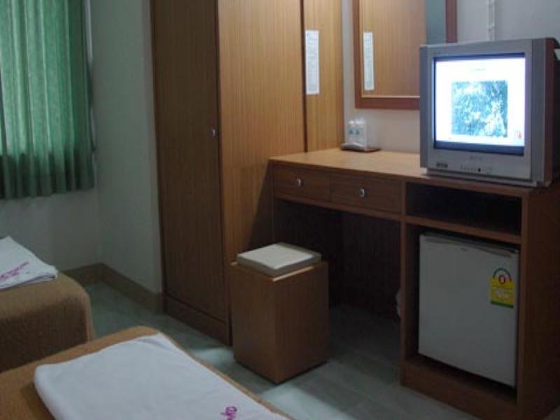 Chongko Guesthouse Patong Exteriör bild